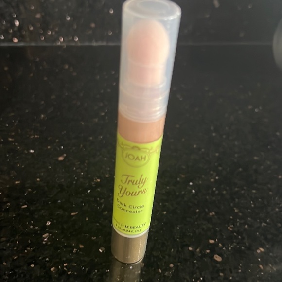 Kiss Other Joah Truly Yours Dark Circle Concealer Porcelain Poshmark